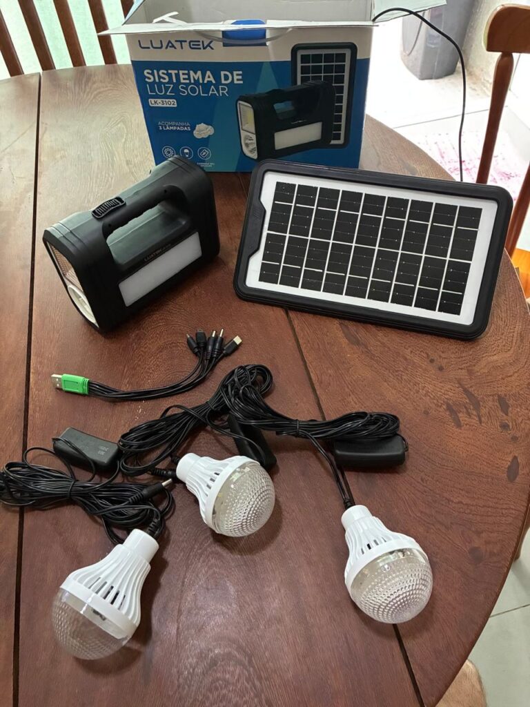 Review: Kit Solar Luatek LK-3102 – Minha "Usina de Emergência" para Apagões e Camping" Conteúdo do sistema de luz solar luatek LK-3102
